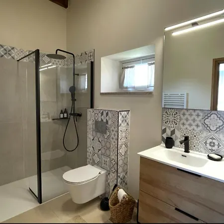 D'hote De La Baumee Bed & Breakfast *