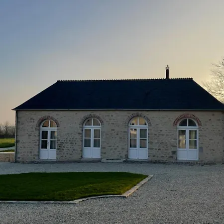 D'hote De La Baumee Bed & Breakfast *